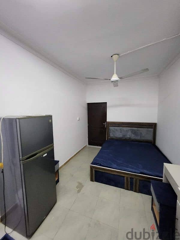 Furnished studio in Al Khuwair, opposite Al Khuwair Park 0