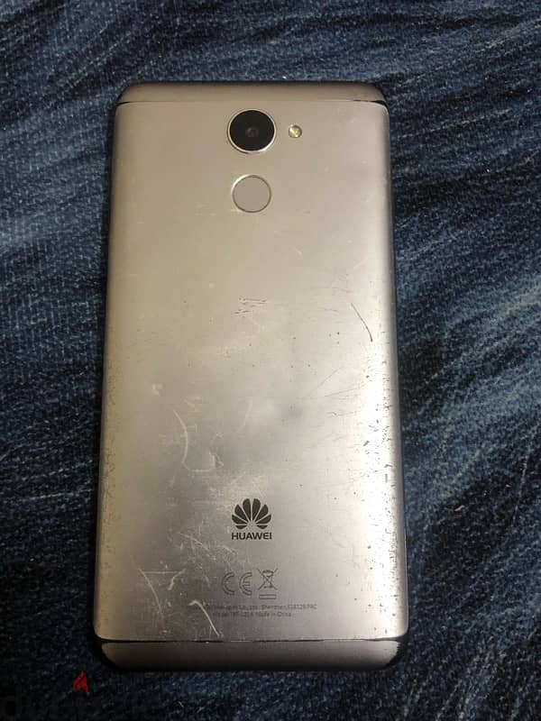 Huawei Y7 Prime (TRT L21A) 1