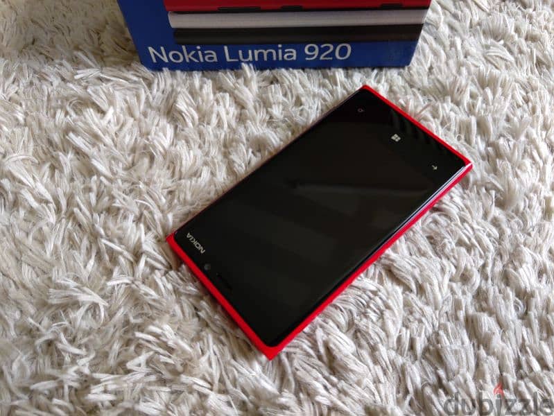 Nokia Lumia 920 Red Brand New for Nokia Collectors 1