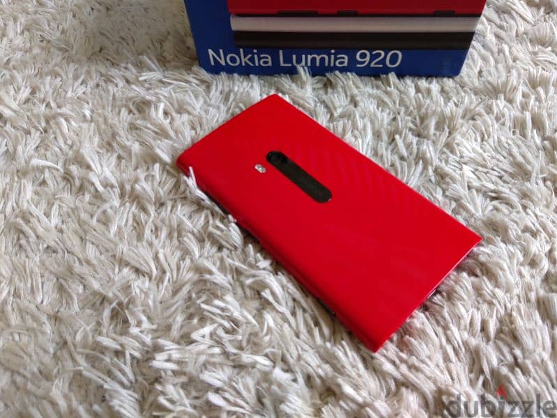 Nokia Lumia 920 Red Brand New for Nokia Collectors 7