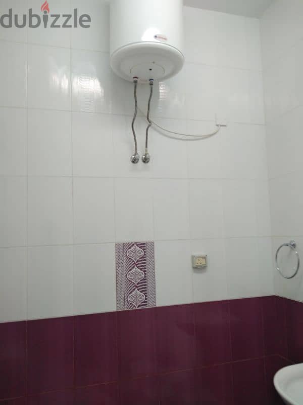 3bhk Ruwi Mumtaz Area rent 350we/=with spilt ac 5