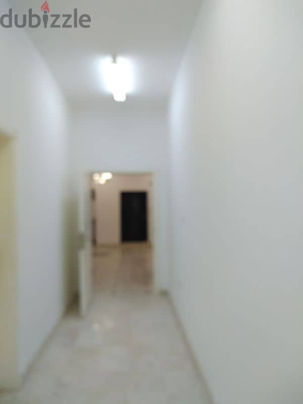 3bhk Ruwi Mumtaz Area rent 350we/=with spilt ac 7