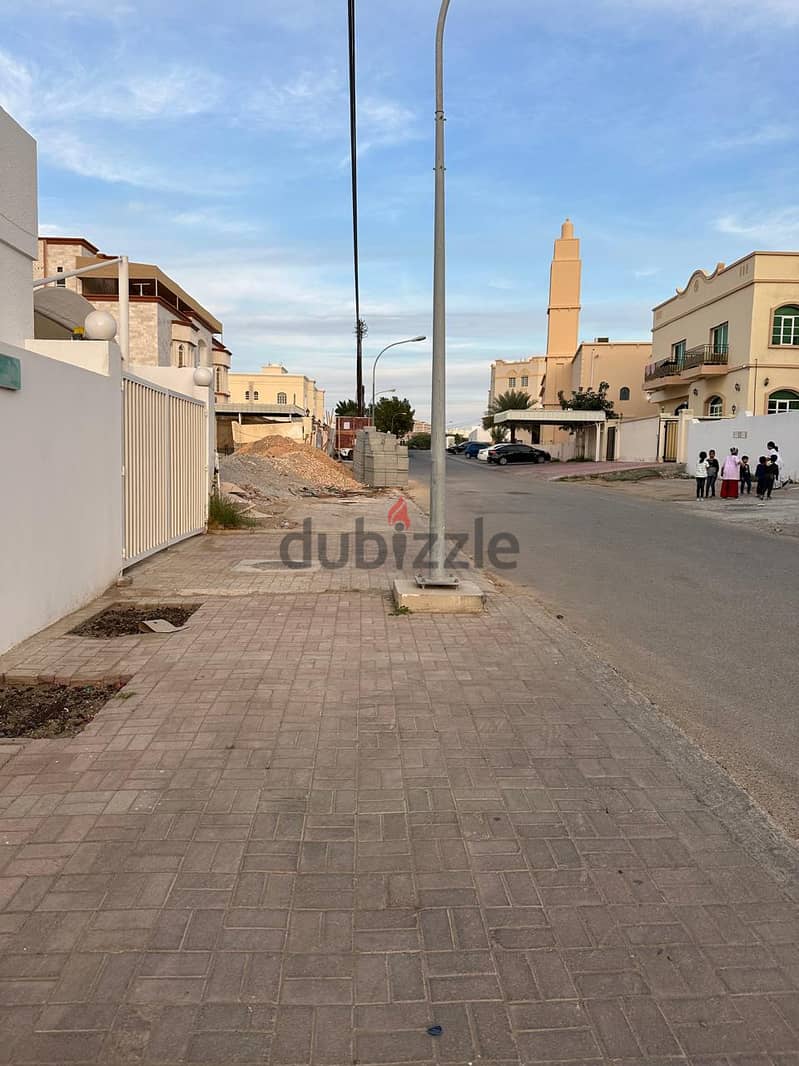 3 BR Commercial Villa in Al Khuwair 12