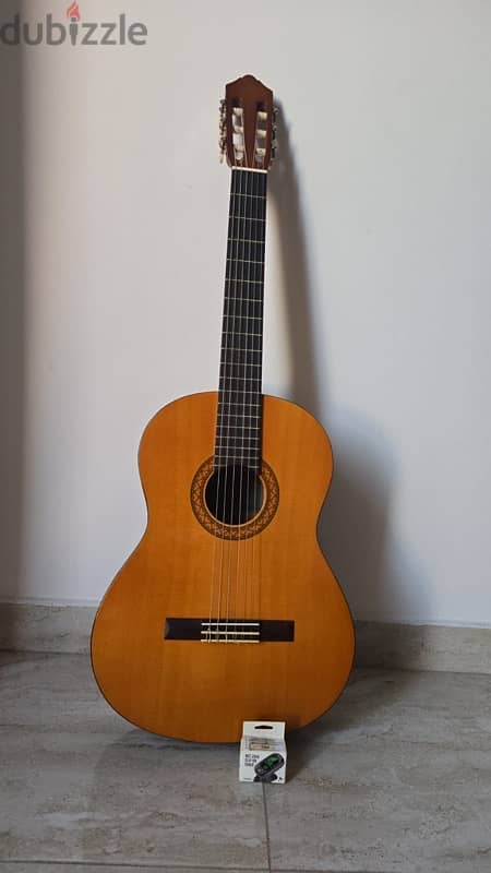 Yamaha Guitar 0