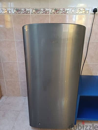 good condition washing machine firdge available