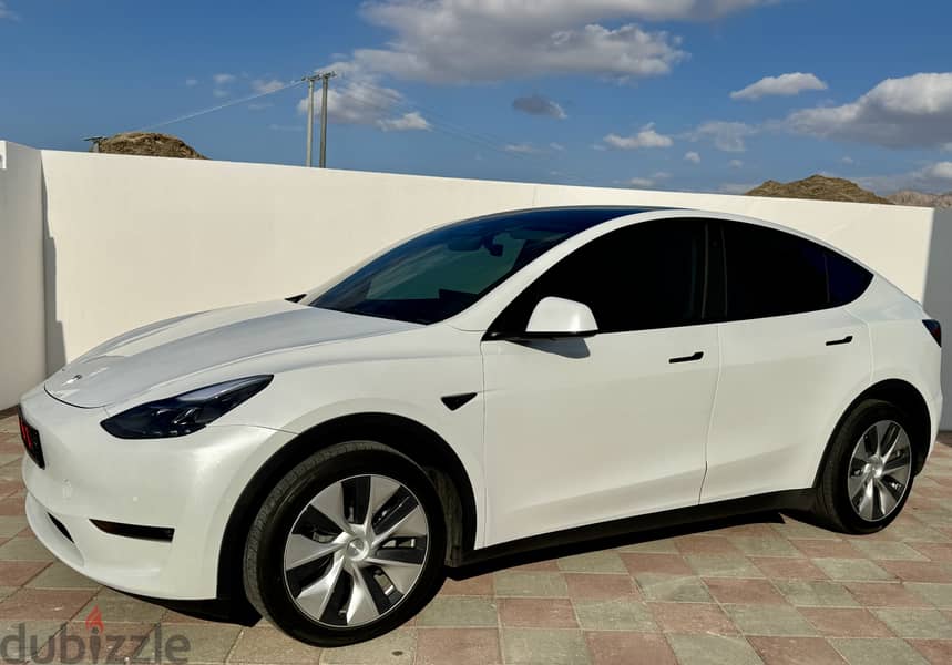 Tesla Y 2022 DUALL MOTORS LONG RANGE 0