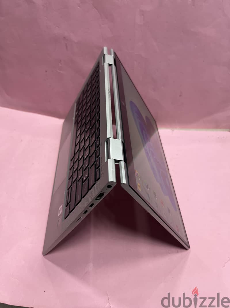 11th GEN X360 TOUCH CORE i5 16GB RAM 512gb SSD NVMe 13.5 INCH SCREEN 2