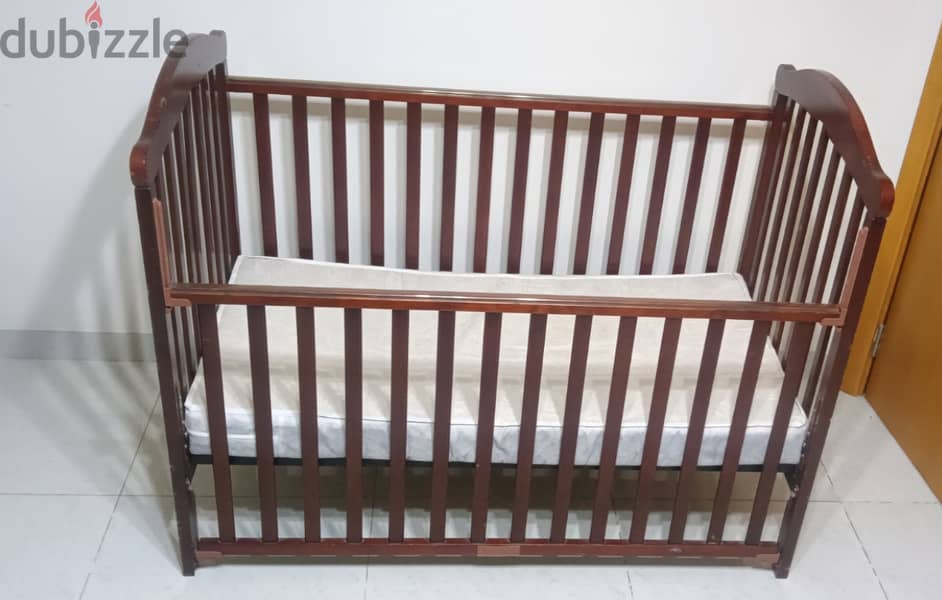 Baby cot with mattress for sale 0