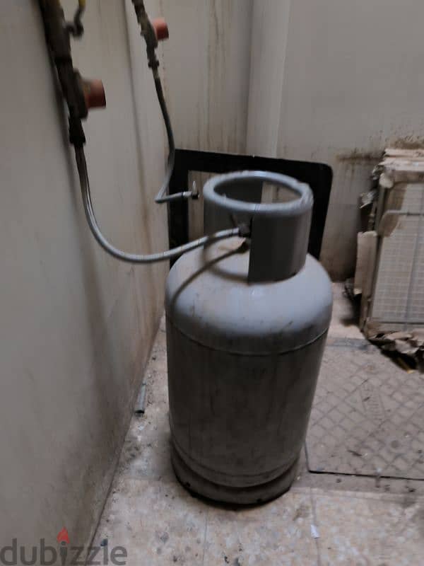 Gas Stove and Cylinder 1