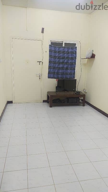 Room for rent with bathroom and common kitchen for 2 months only 0