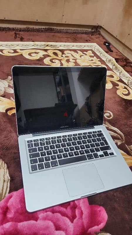 MacBook Pro 2011 Model  10x1 Deal 1