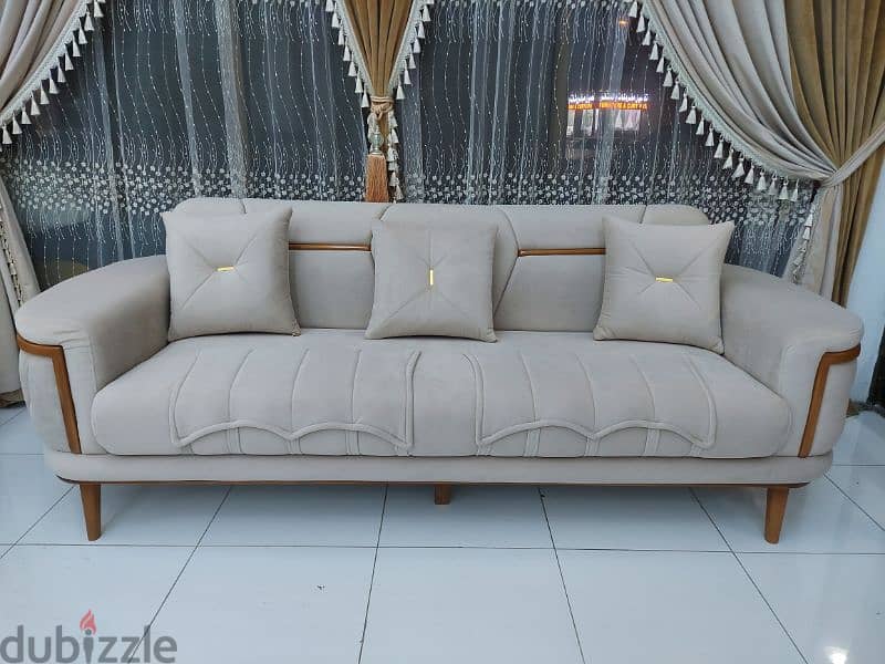 new sofa 8th seater avaliable 3