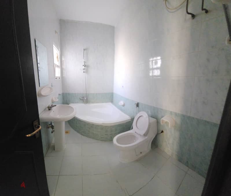 Beautiful Flat For Rent in Mawaleh 5