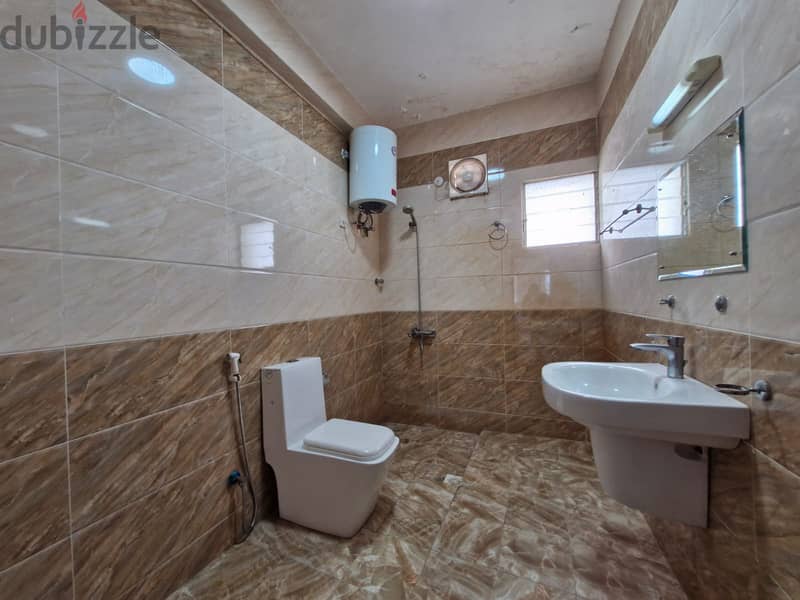 2 BR Cozy Apartment in Qurum Near PDO Oman Oil Petrol Station 8