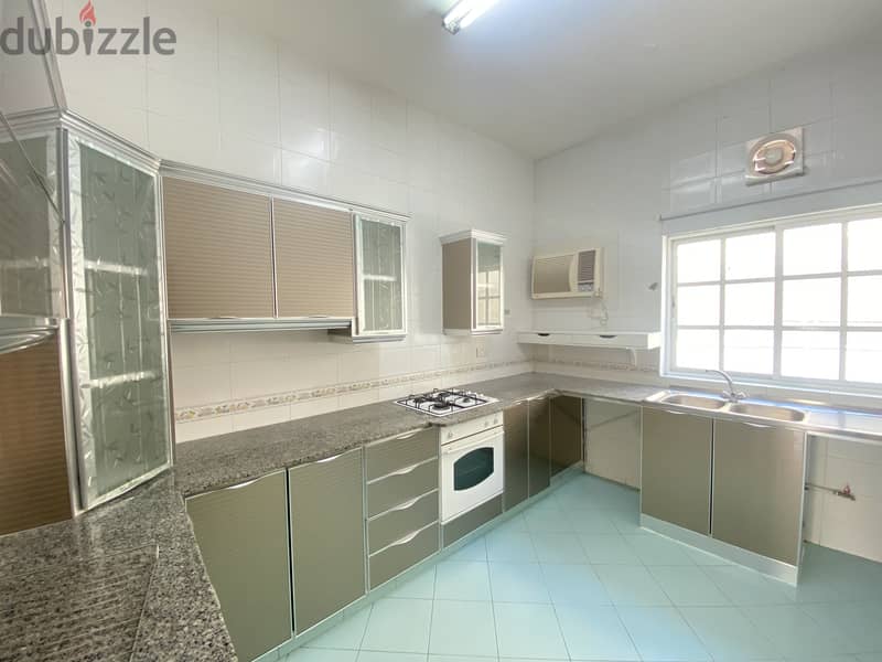 1me39-Ground Floor 2Bedroom Flat For Rent in Azaiba 2