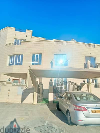 SR-GH-706 Spacious Villa for Rent in Mawaleh North
                                title=