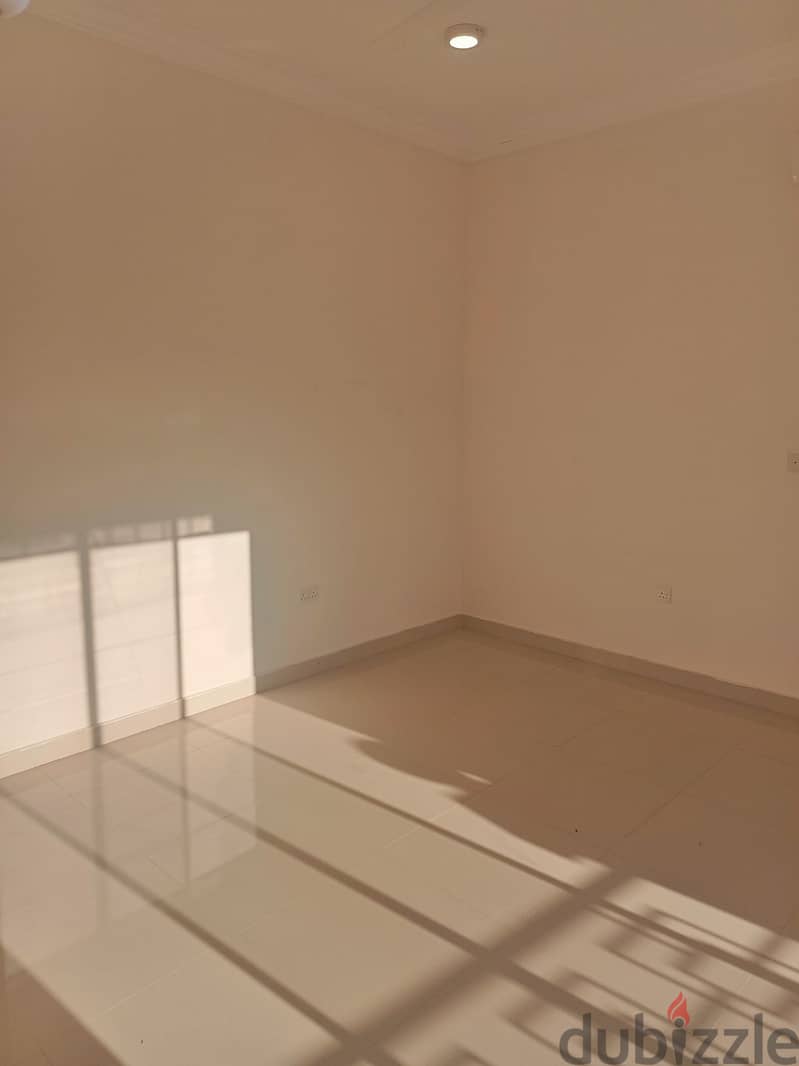 "SR-GH-706 Spacious Villa for Rent in Mawaleh North 3