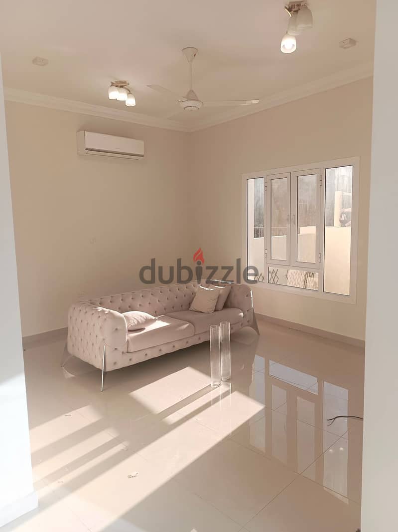 "SR-GH-706 Spacious Villa for Rent in Mawaleh North 6