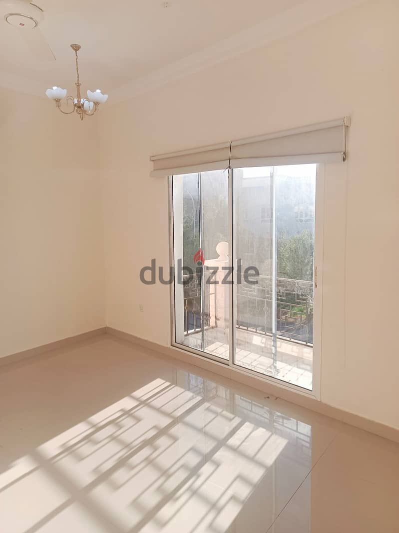 "SR-GH-706 Spacious Villa for Rent in Mawaleh North 9