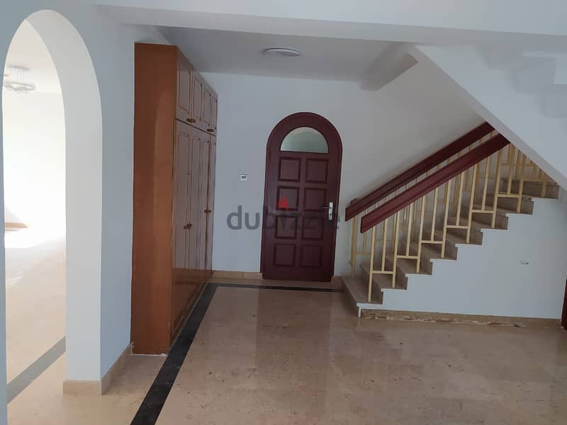 ADV922*3BHK+Maid villa for rent in qurum 13