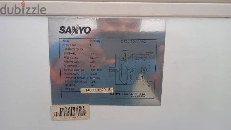 SANYO Freezer for sale - al khoud 6 3