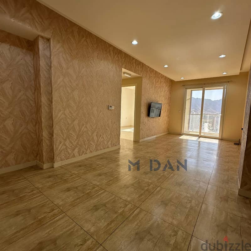 BOSHER | BEAUTIFUL 2+1 BR APARTMENT 4