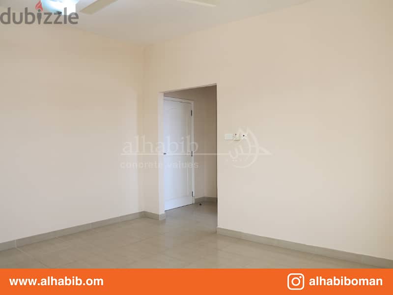 2BR Apartment at Ruwi - RCA 120 1