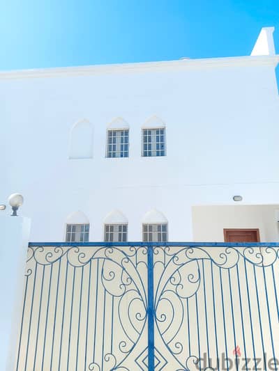 SR-MM-713 Spacious Villa for Rent in Mawaleh South
                                title=