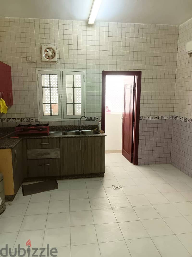 "SR-MM-713 Spacious Villa for Rent in Mawaleh South 10