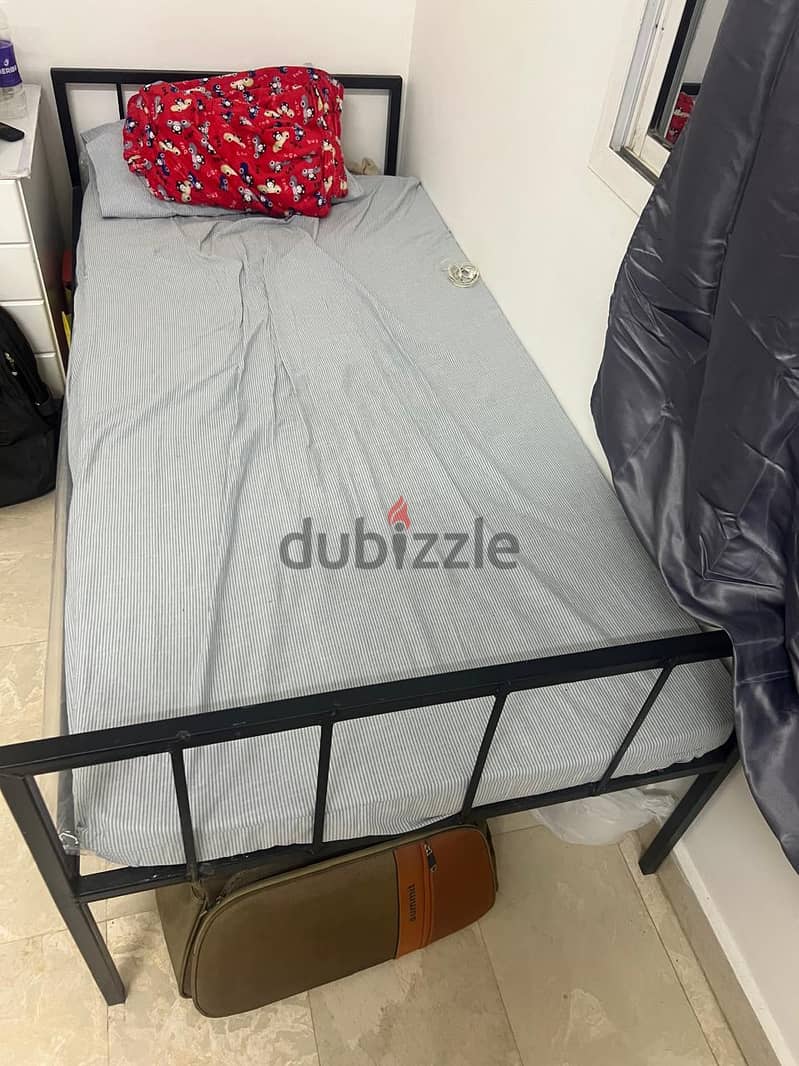 Single Steel cot with bed 0