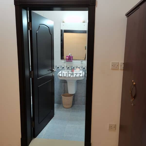 WELL MAINTAINED ROOM WITH ATT BATHROOM FOR INDIAN EXECUTIVE BATCHELOR 0