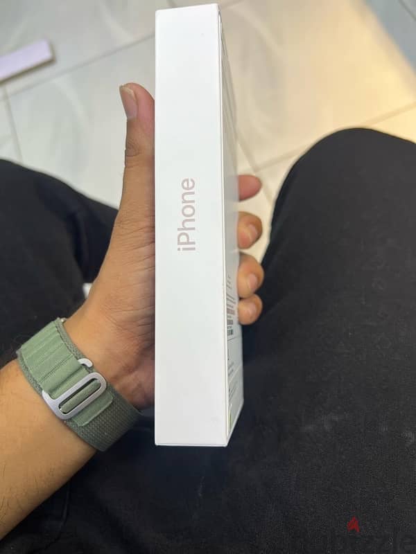 I phone 16 pro Max 256gb Desert Titanium 1