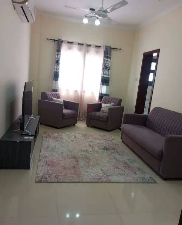 شقه مفروشة للايجار  في الغبرة الجنوبية Furnished apartment  in Ghubrah 1