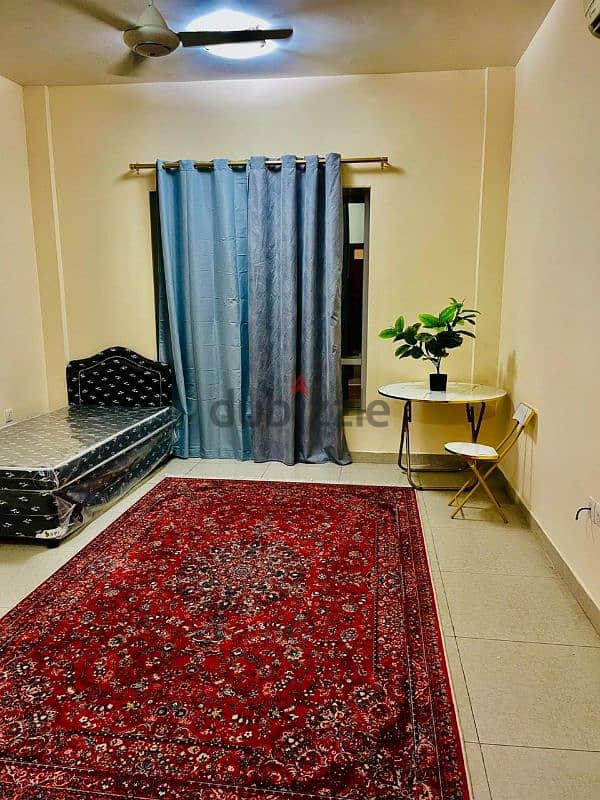 room for rent attached by bathroom Almaha street next to flex gym 0