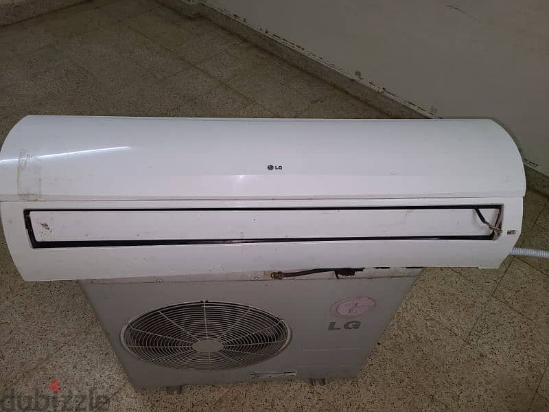 LG split ac good condition full cooling 2.5 TN 1