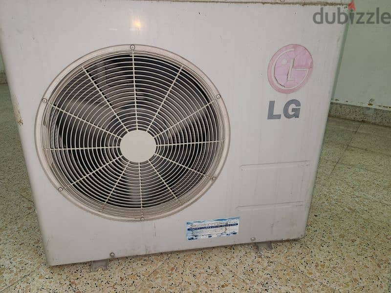 LG split ac good condition full cooling 2.5 TN 2