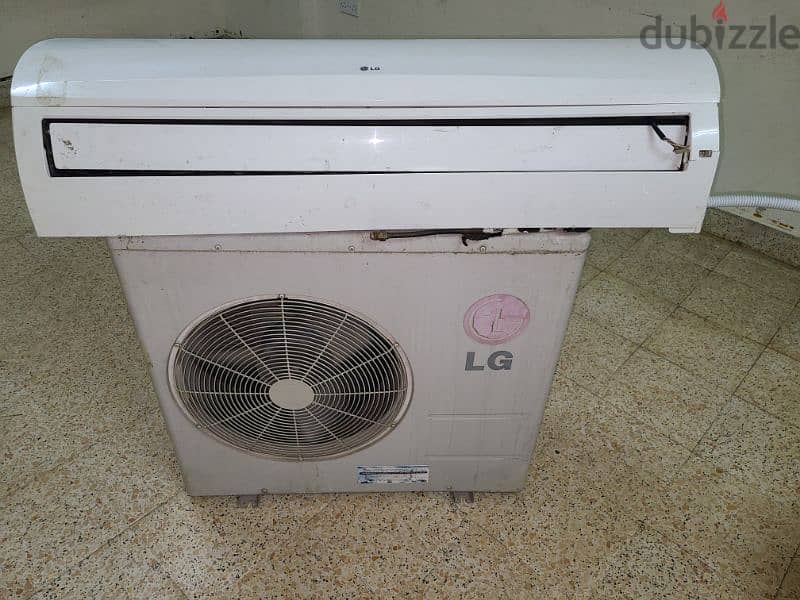 LG split ac good condition full cooling 2.5 TN 4