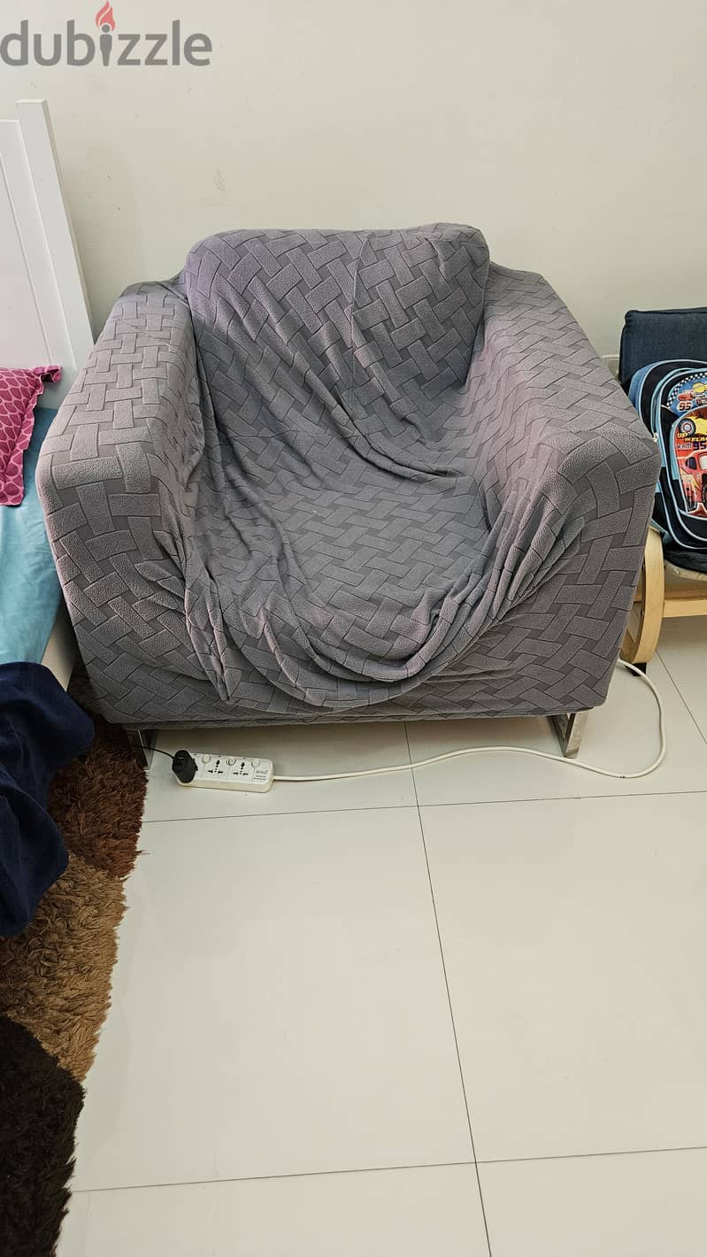 Sofa ( 1 seater) 3