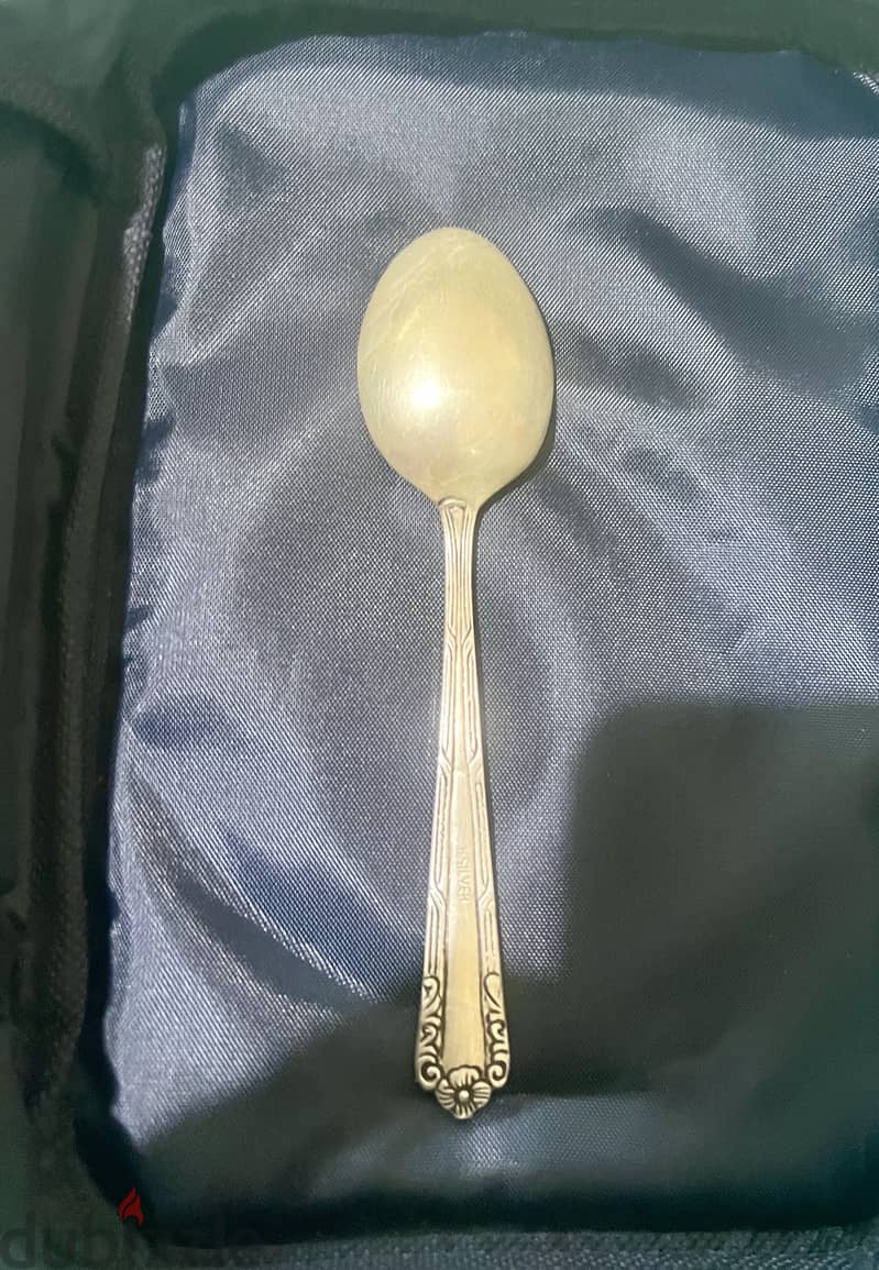 Pure silver ware (Bowl,glass,spoon) used for kids. 8