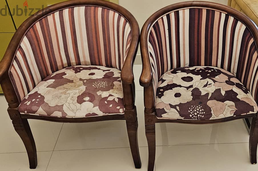 Set of 2 sturdy chairs 2