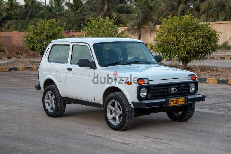 Lada Niva 4x4 Urban 2016 0