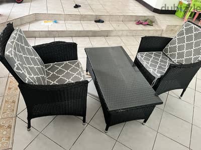 Outdoor sofa n table