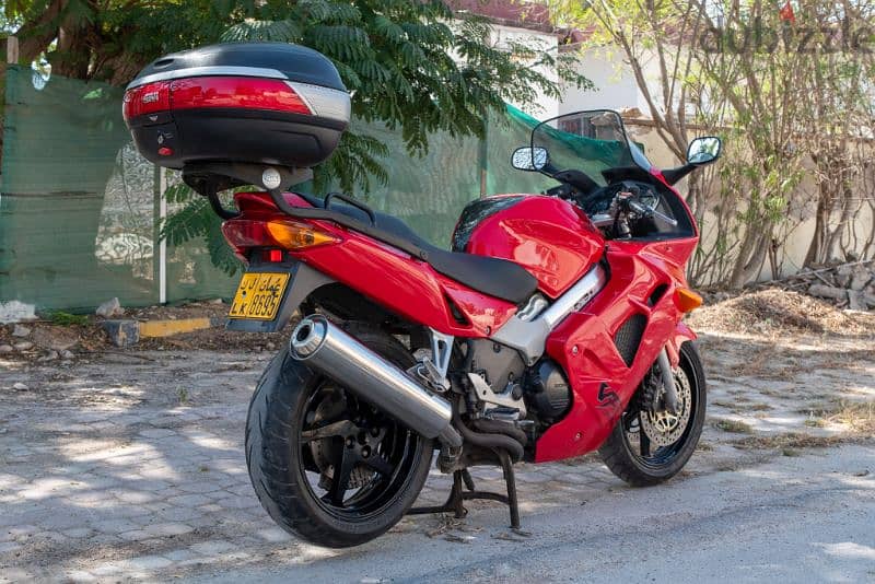 1998 Honda VFR 800 (Interceptor) 6