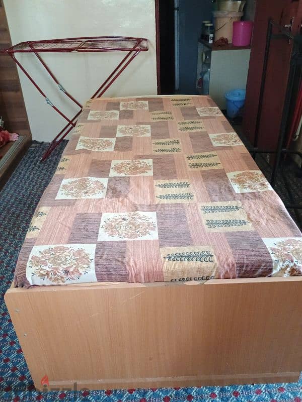 wooden Singal bed with mattress 3