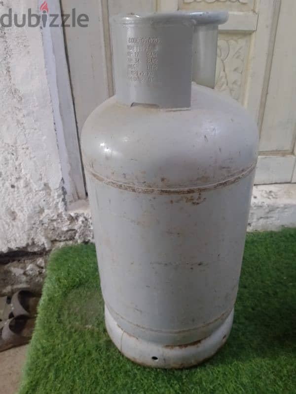 gas cylinder 0