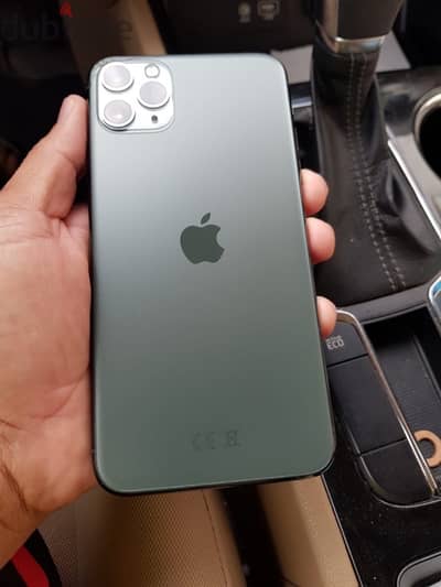 I phone 11  pro max v good condition