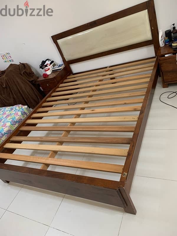 Bed 150*200 with 2 side bed in good condition 0