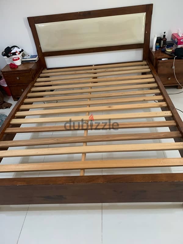 Bed 150*200 with 2 side bed in good condition 1