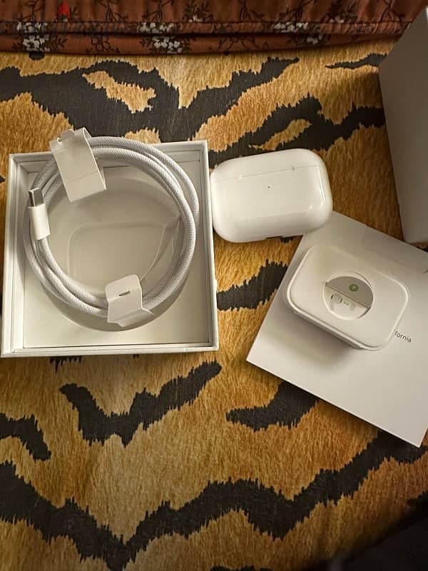 air pods pro (2nd generation) 0