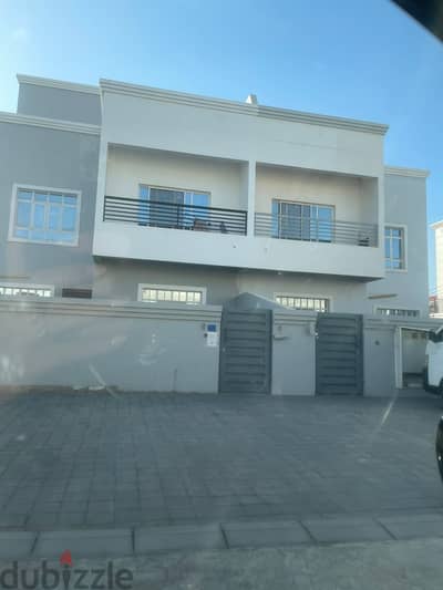 "SR- KL-714 Villa to let in mawaleh north Good quality villa